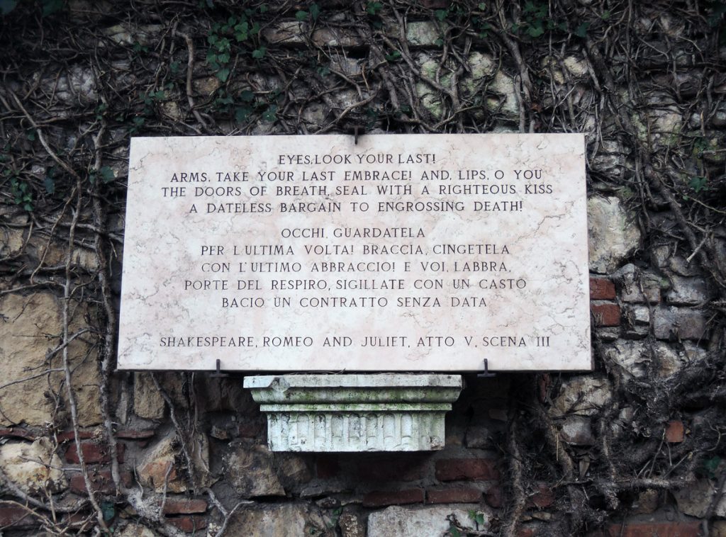 Juliet's death quote, Juliet's tomb
