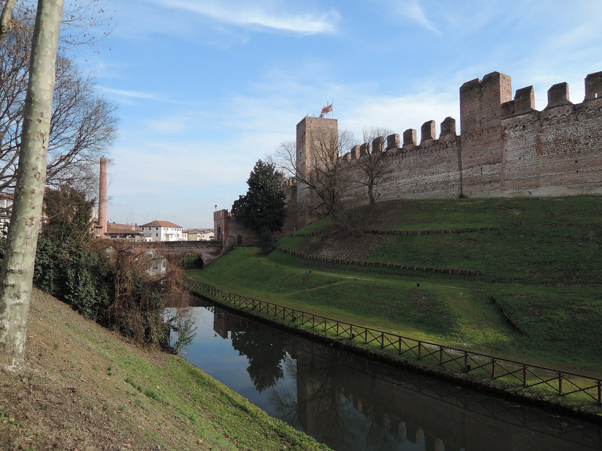 Cittadella Walls and moat