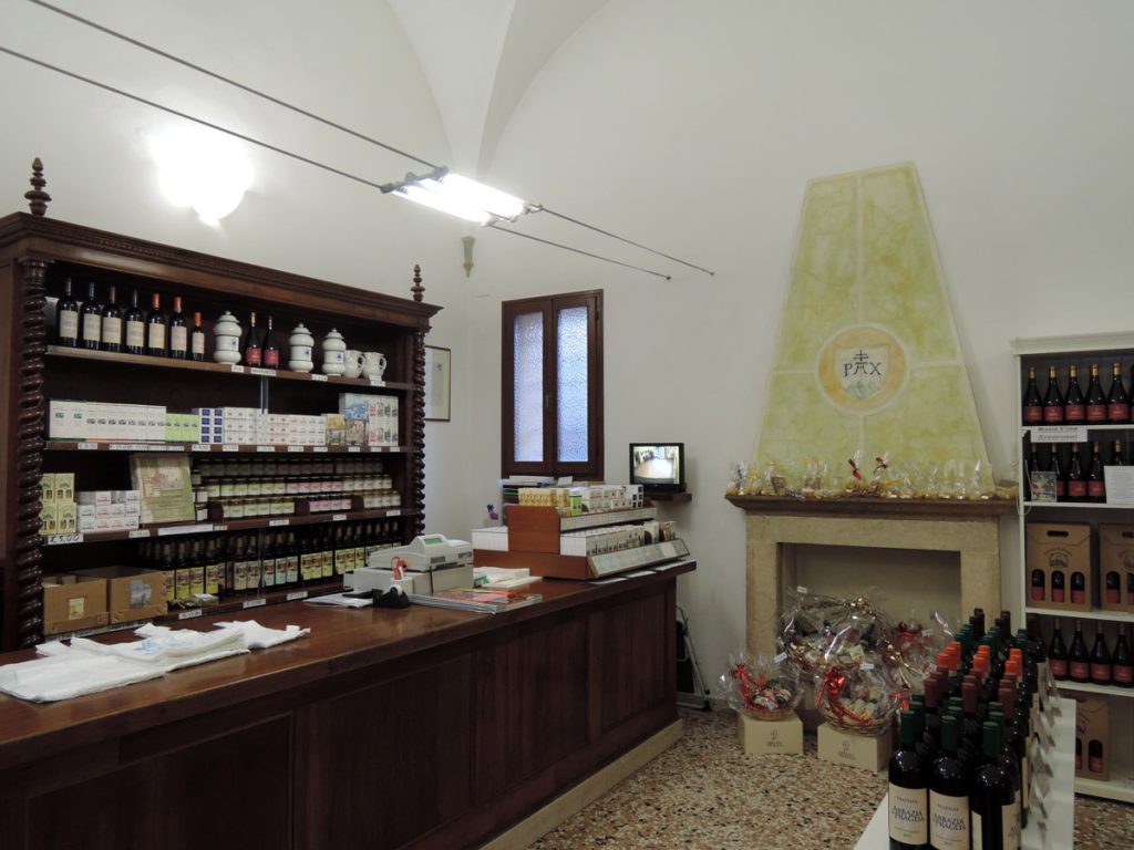 Praglia shop