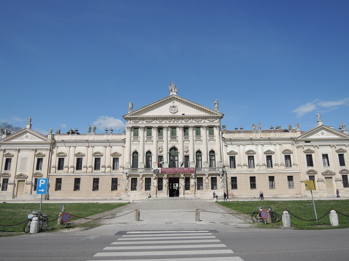 Villa Pisani Facade