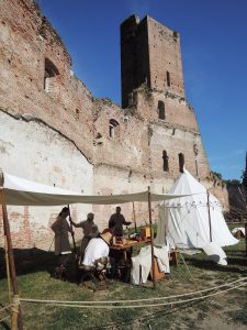 Camp inside the Castle, Palio di Noale