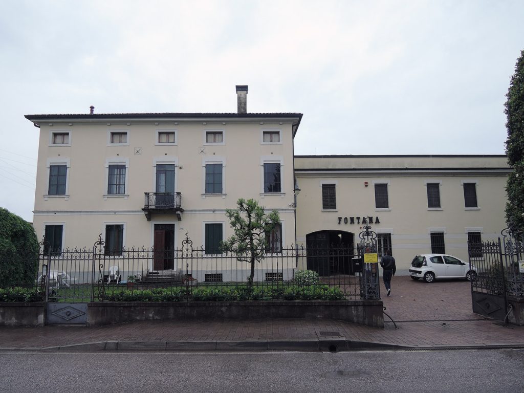 Prosciuttificio Fontana Entrance