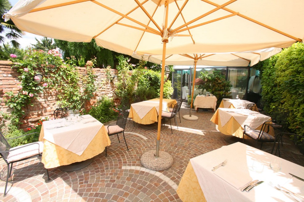 Courtyard, Hostaria San Benedetto