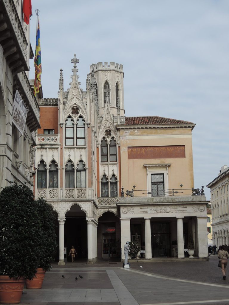 Pedrocchi Café, Padua the city of the 3 without