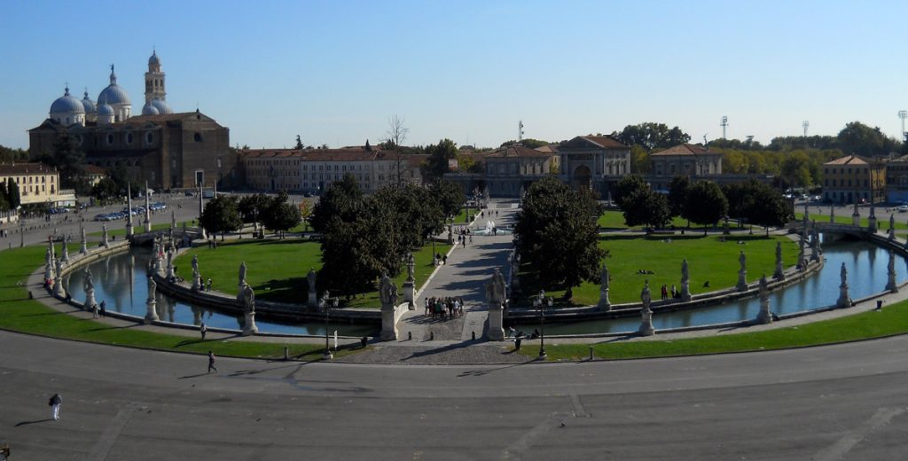 Prato della Valle-commons.wikimedia.org