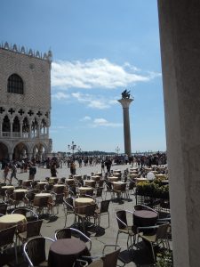 St Mark's Square, behind me there was the Biblioteca Marciana Entrance