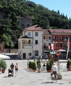 Piazza Mazzini, Monselice