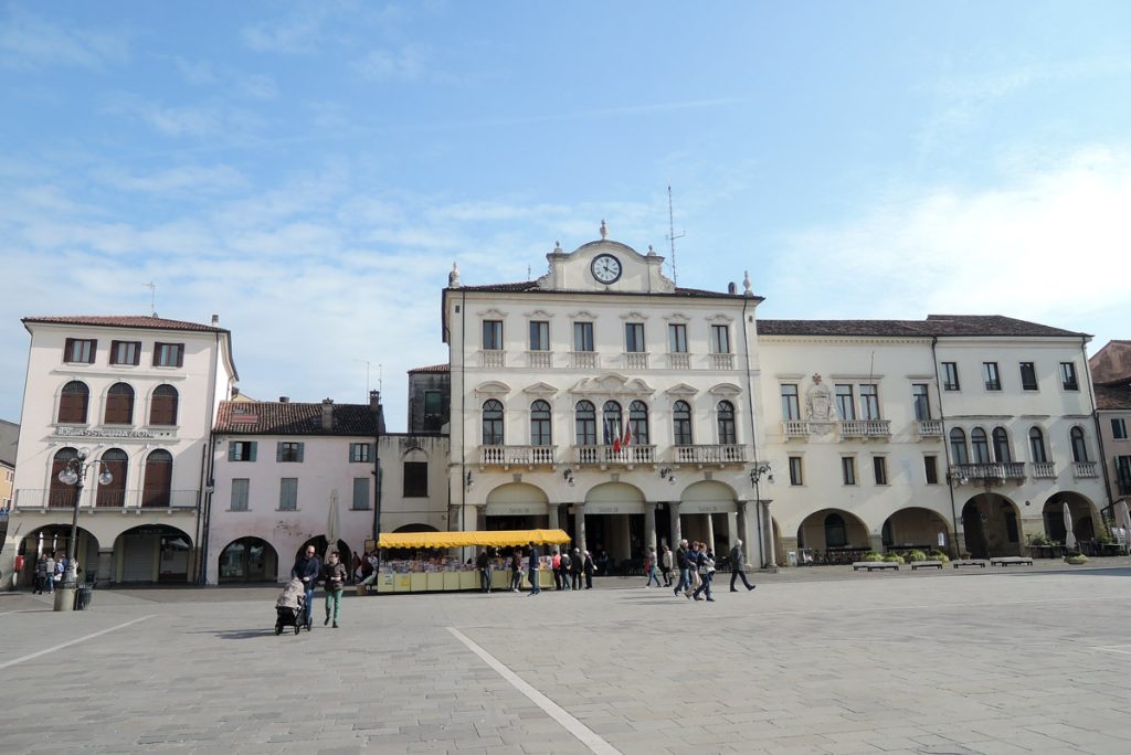Piazza Maggiore, Este