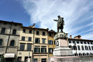 Garibaldi pointing to Rome