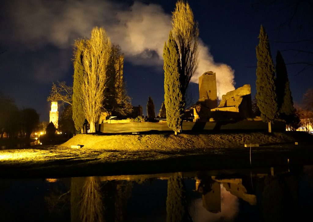 Befana bonfire in Noale