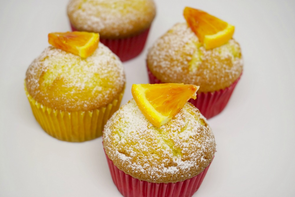 Orange muffins, photo taken with Manfrotto Pixi Evo 2