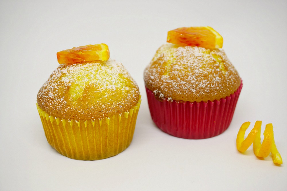 Orange muffins, photo taken with Manfrotto Pixi Evo 2