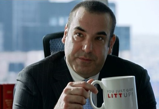 Suits, ©Suits Wiki