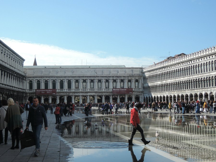 Acqua alta Venice