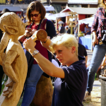 Artisan sculpting