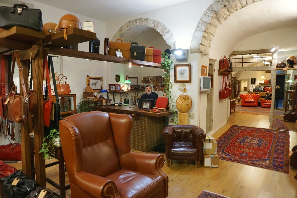 Leather accessories shop