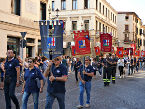 Groups in parade