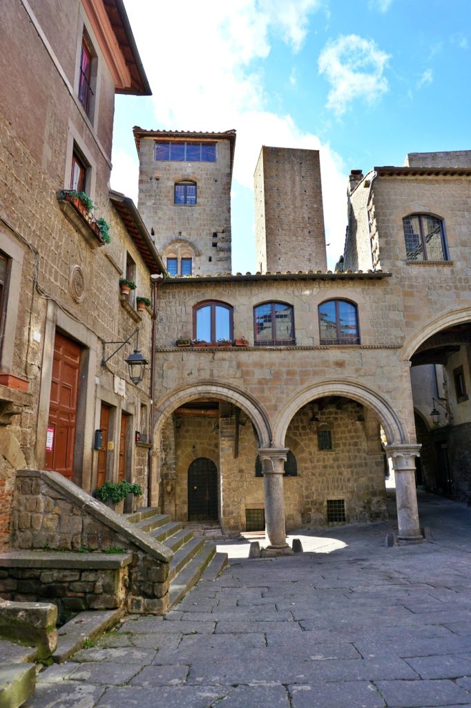 Piazza San Pellegrino