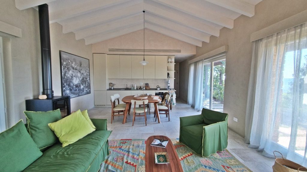 One of the guests annexes