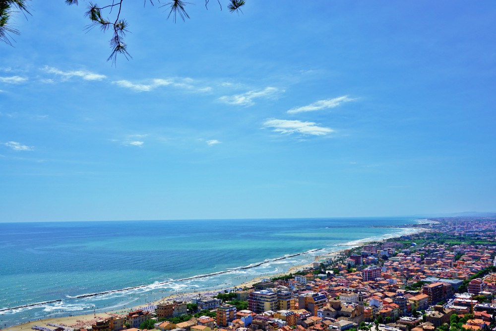 Grottammare sea