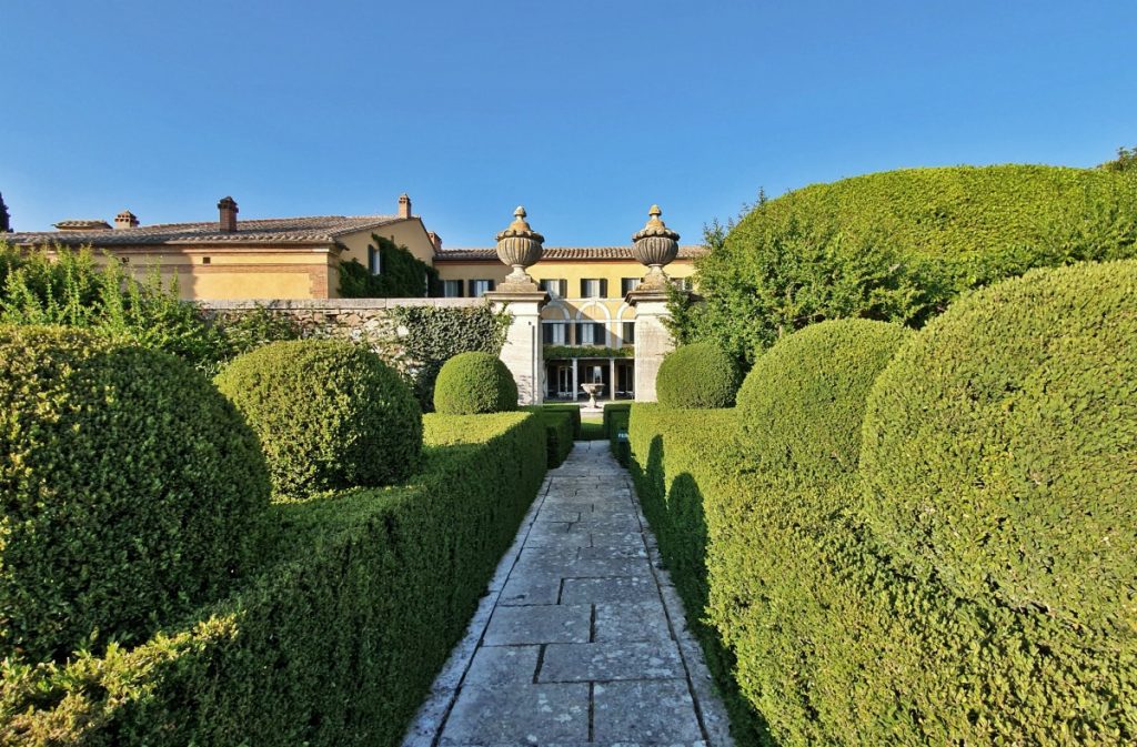 La Foce garden