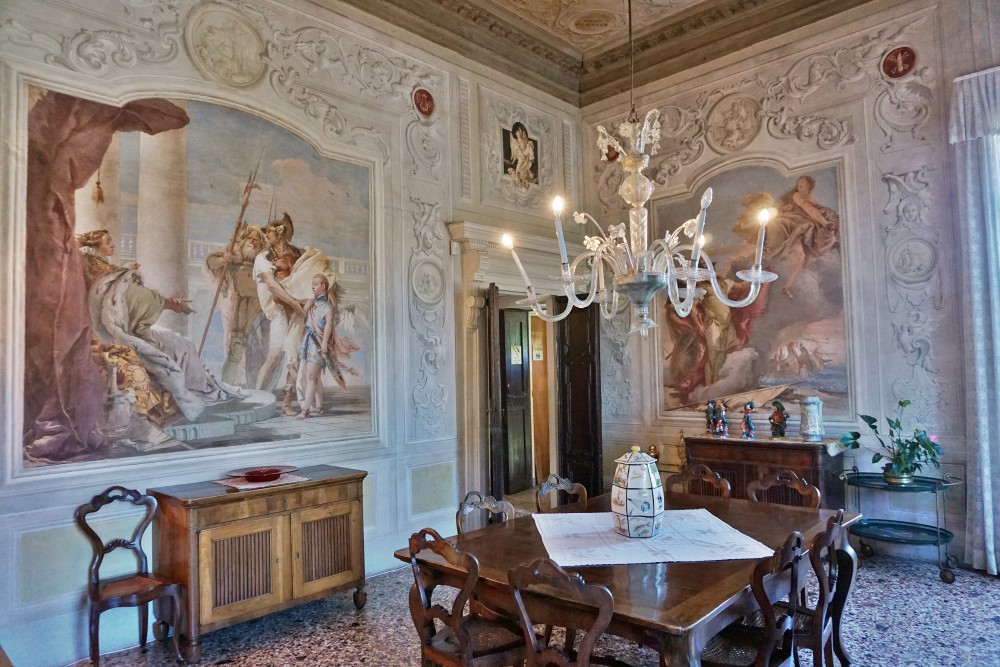 Aeneid's room