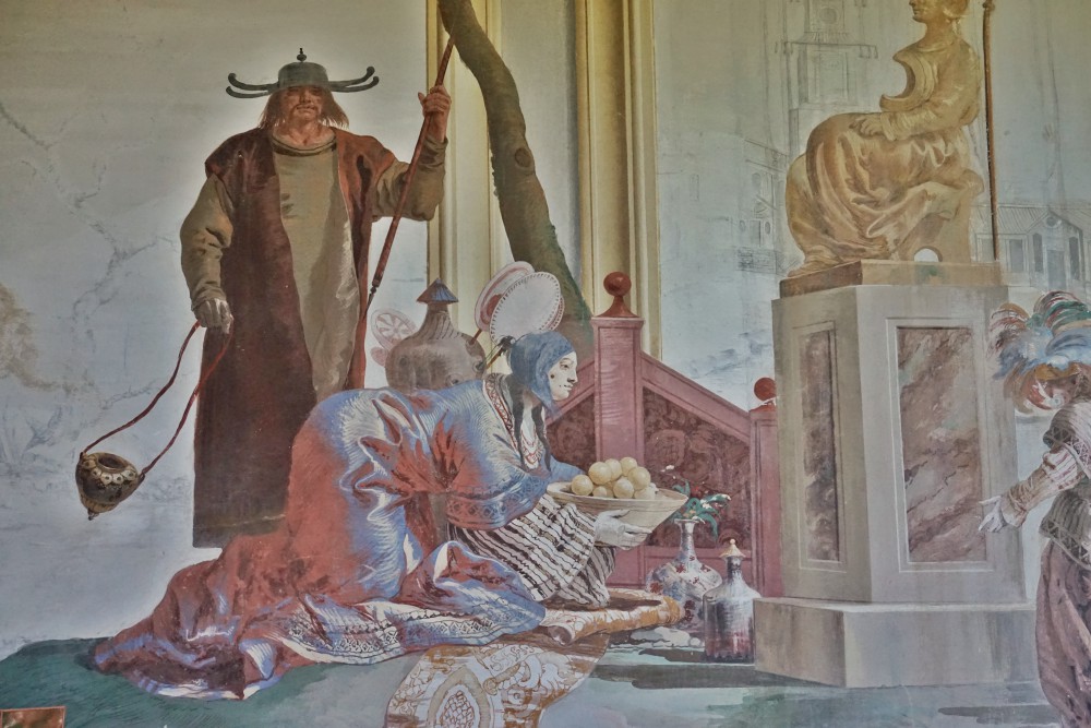 China fresco in the guesthouse, reminding me of Princess Padme