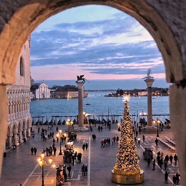 Photo by @claudia_mimejorvenecia