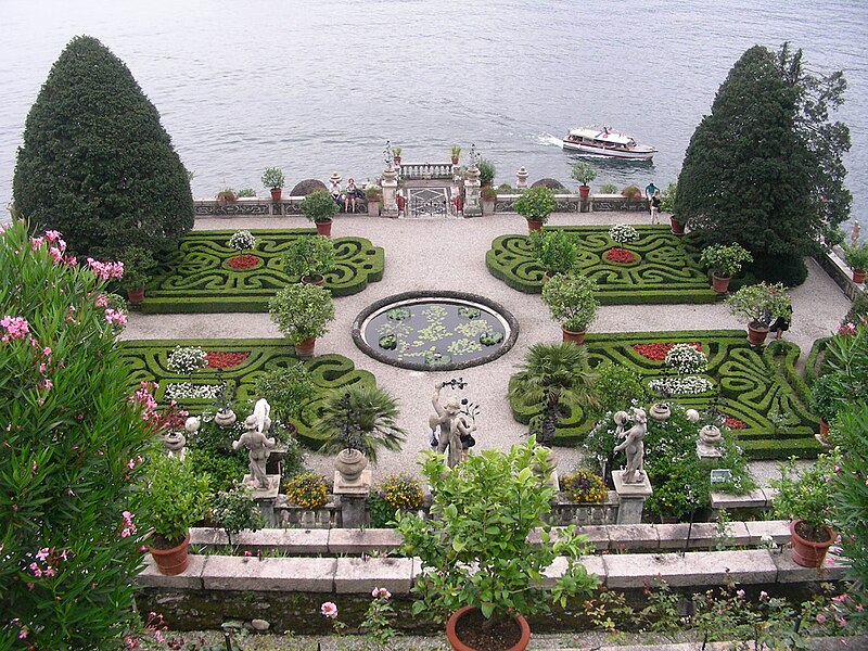 Best gardens in Italy